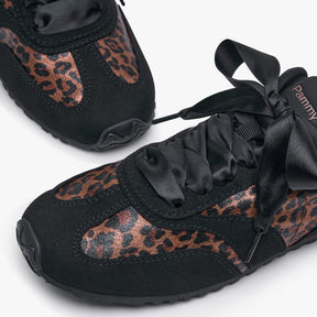 City Frame Sneaker