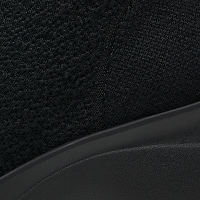 Dusty Black / 36