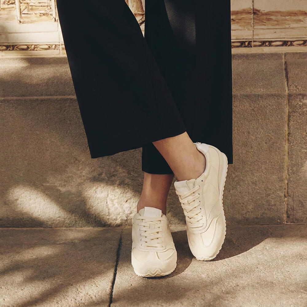 Frame Sneaker