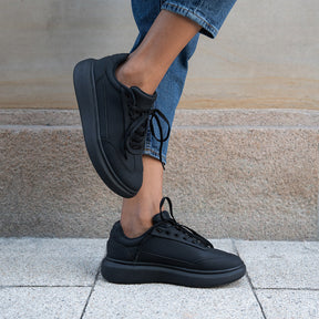 Court Sneaker