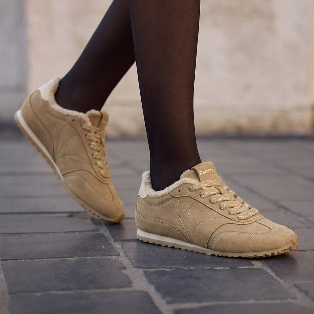 Cozy Frame Sneaker