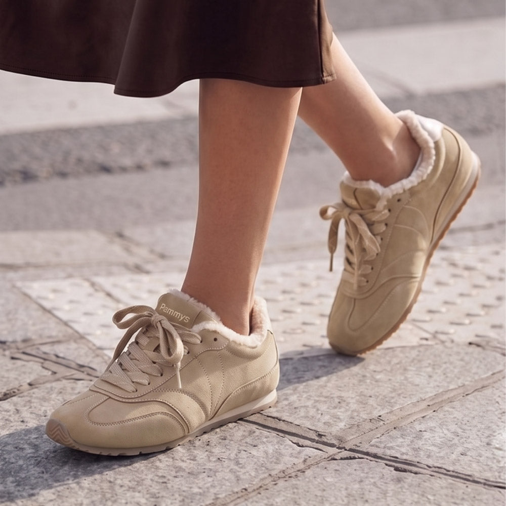 Cozy Frame Sneaker