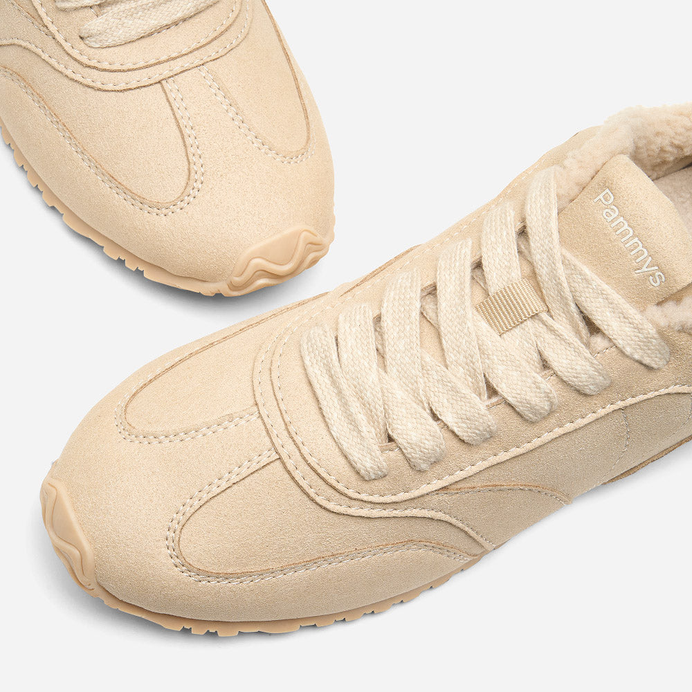 Cozy Frame Sneaker