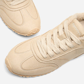 Cozy Frame Sneaker