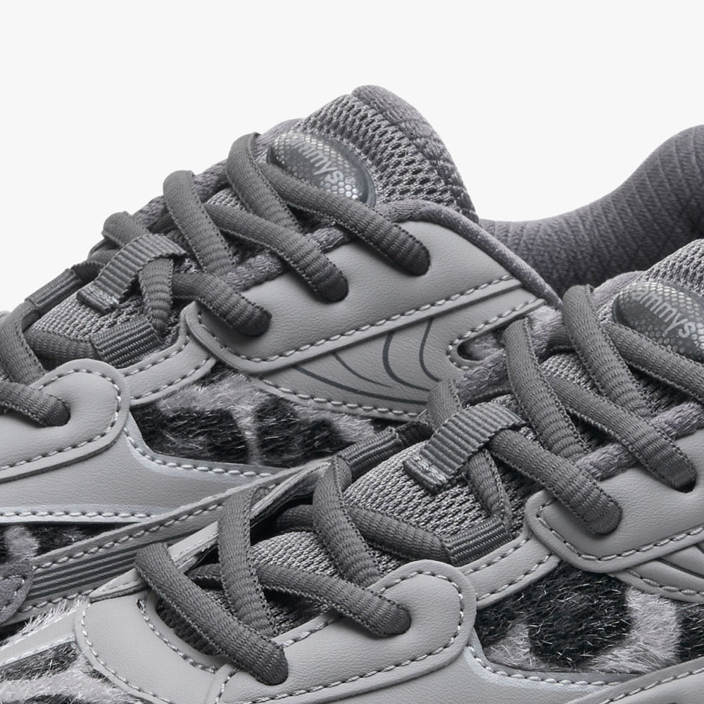Retro Sneaker 2.0