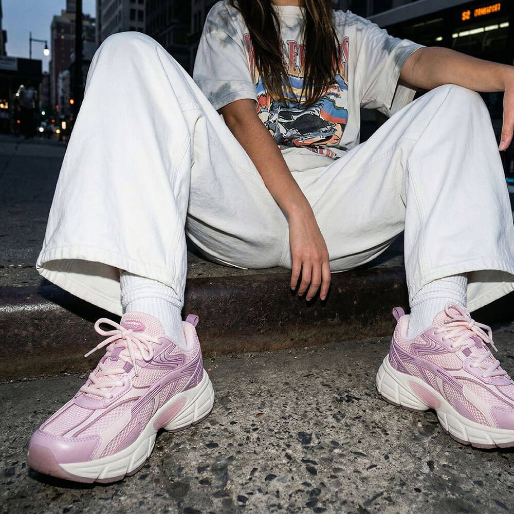 Retro Sneaker 2.0