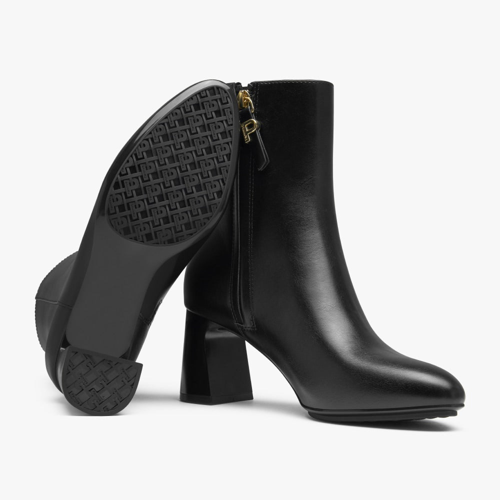 Snatched but Comfy Bootie in Shiny Black, Foto 8