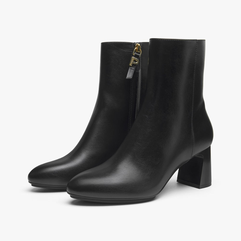 Snatched but Comfy Bootie in Shiny Black, Foto 2
