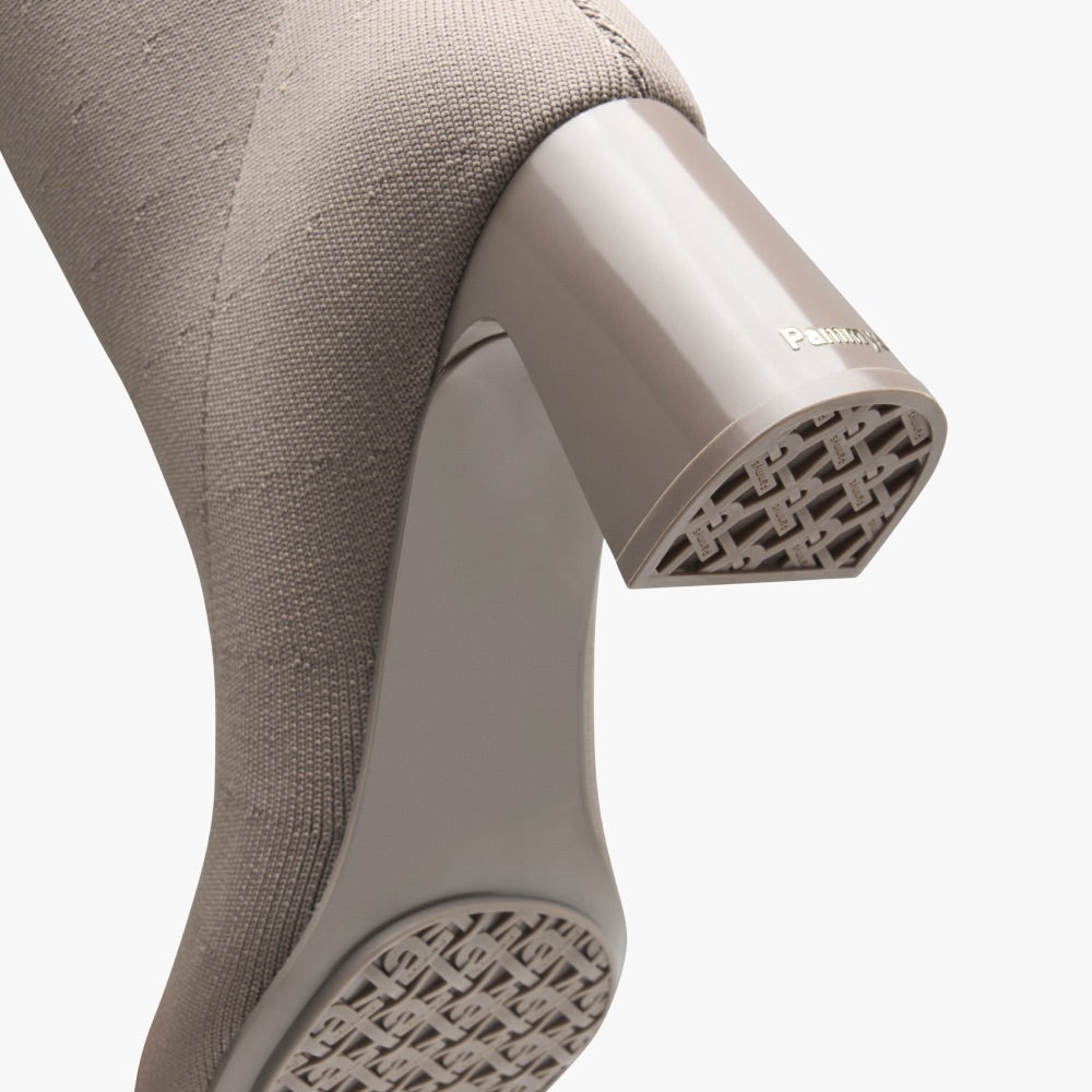 Snatched but Comfy Bootie in Taupe Mist, Foto 3