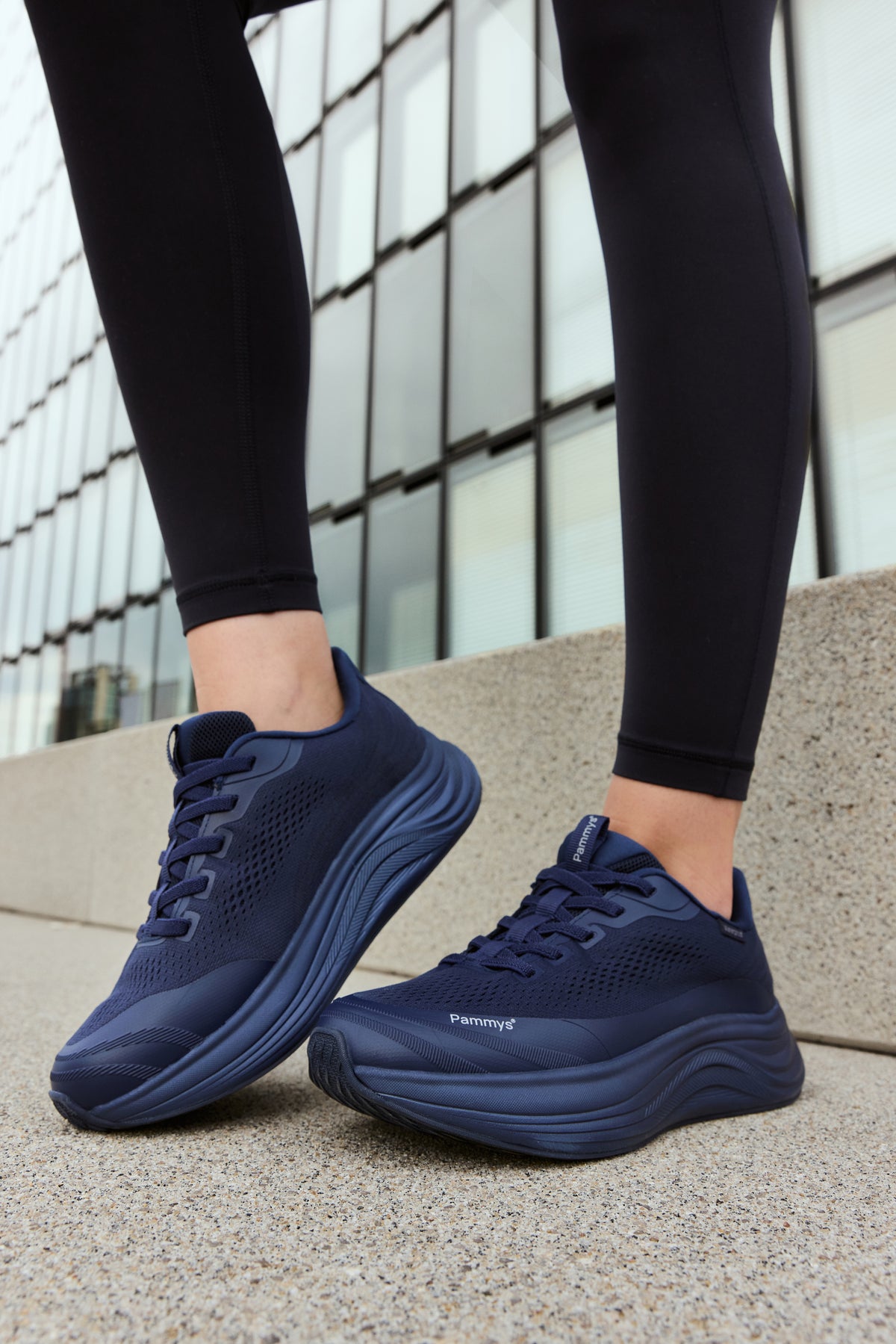 Sneaker