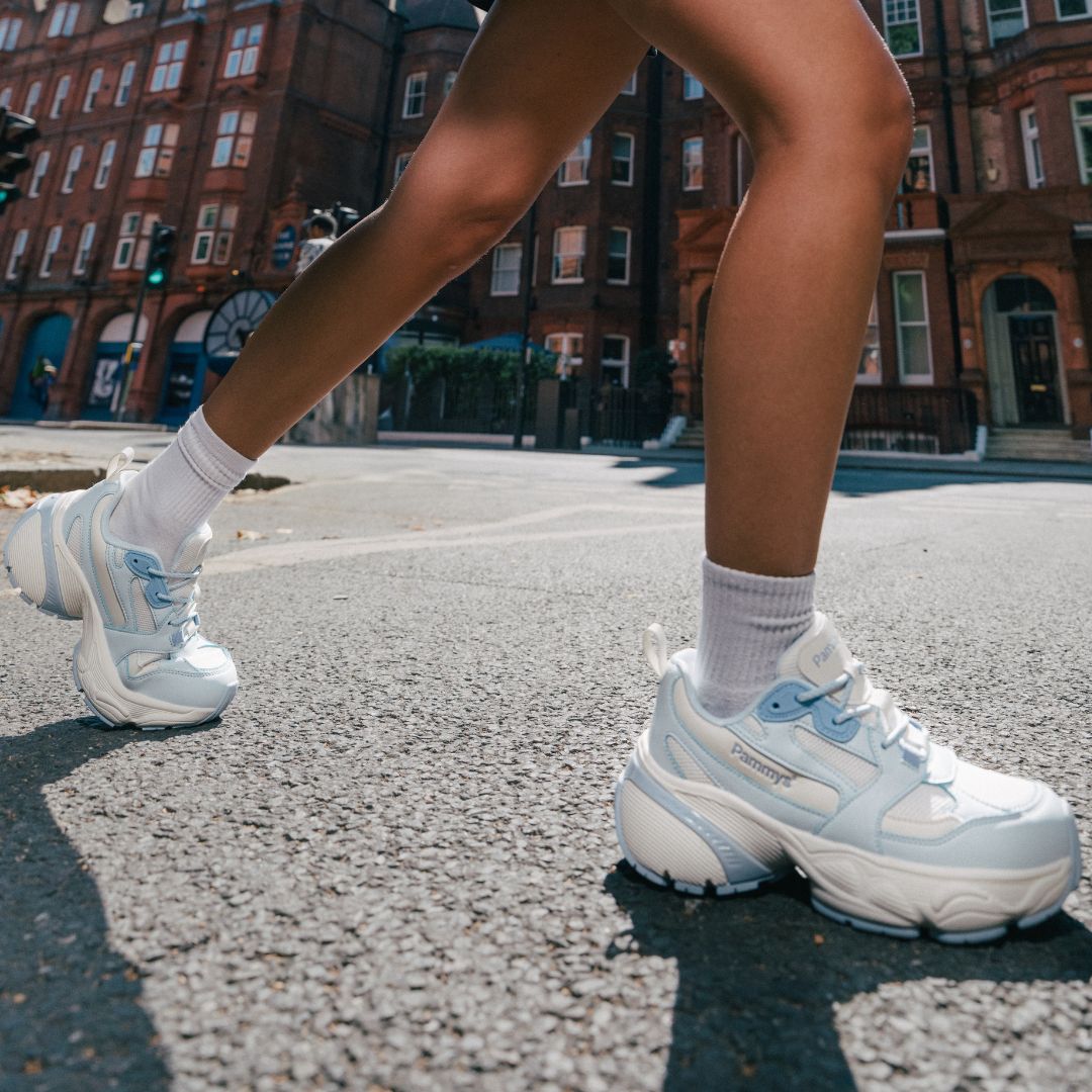 Pammys™ - Retro Sneaker