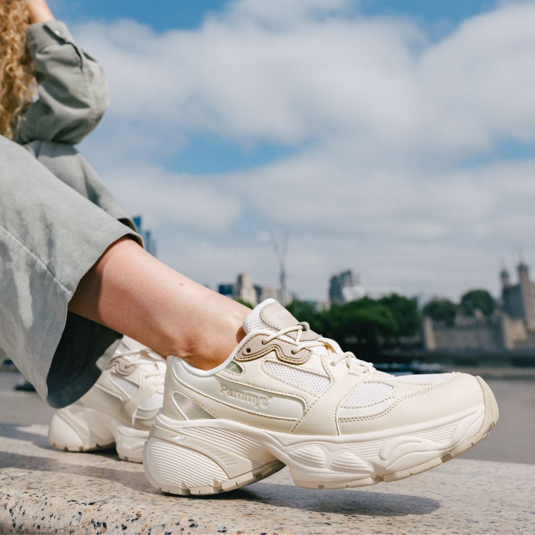 Pammys™ - Retro Sneaker