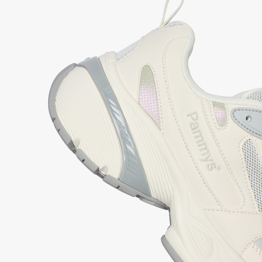 Pammys™ - Retro Sneaker