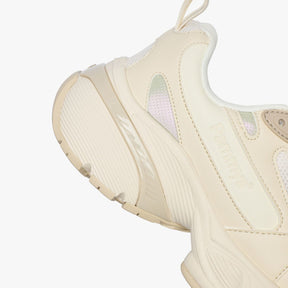Pammys™ - Retro Sneaker